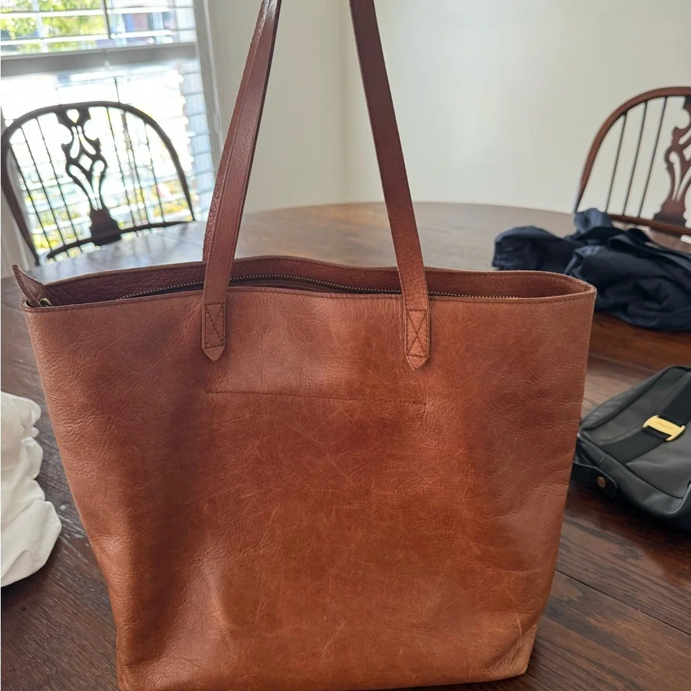 Madewell Transport Tote Bag - Picture 4 of 9